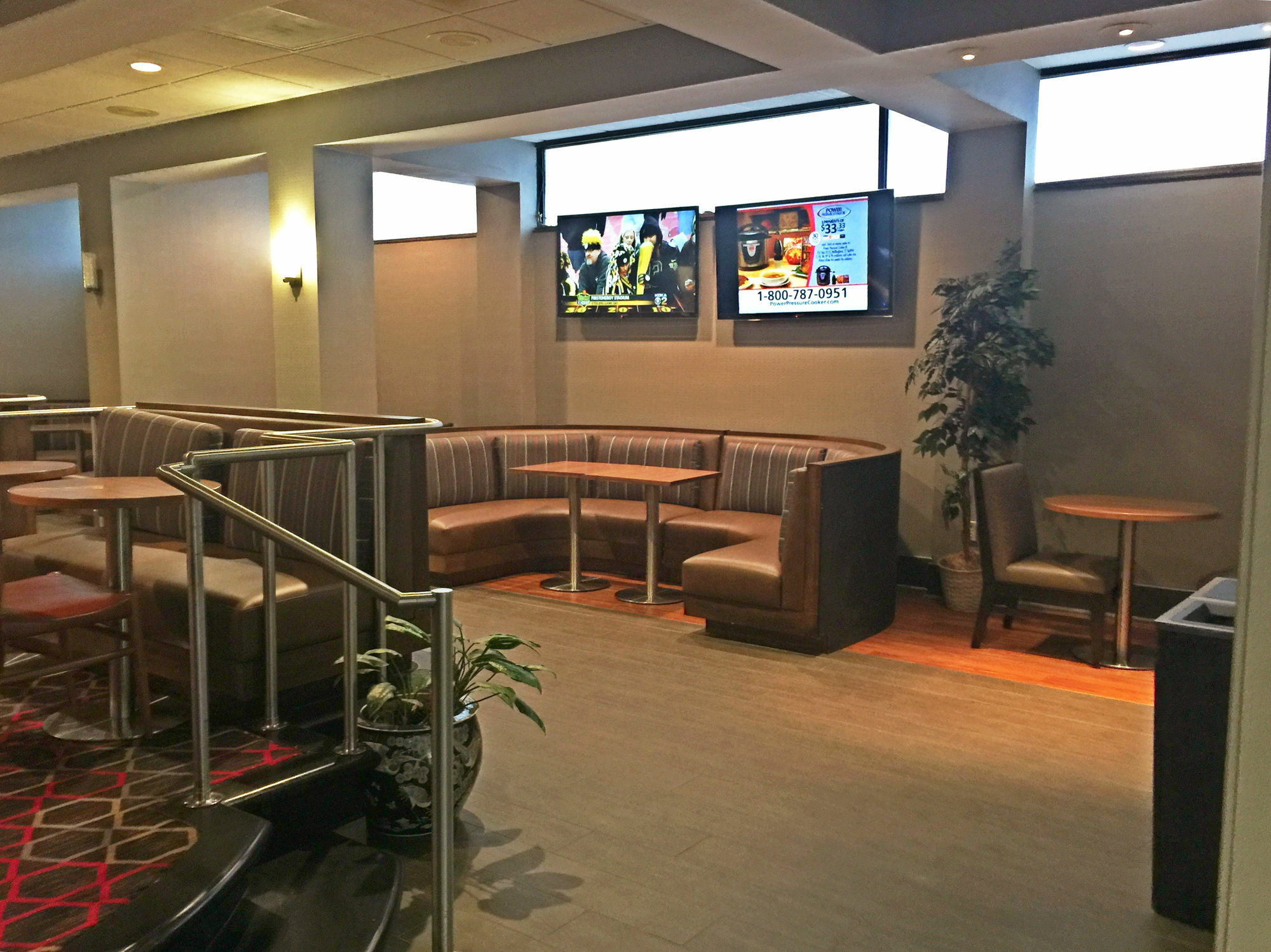 Wyndham Garden Pittsburgh Airport Hotel 3*