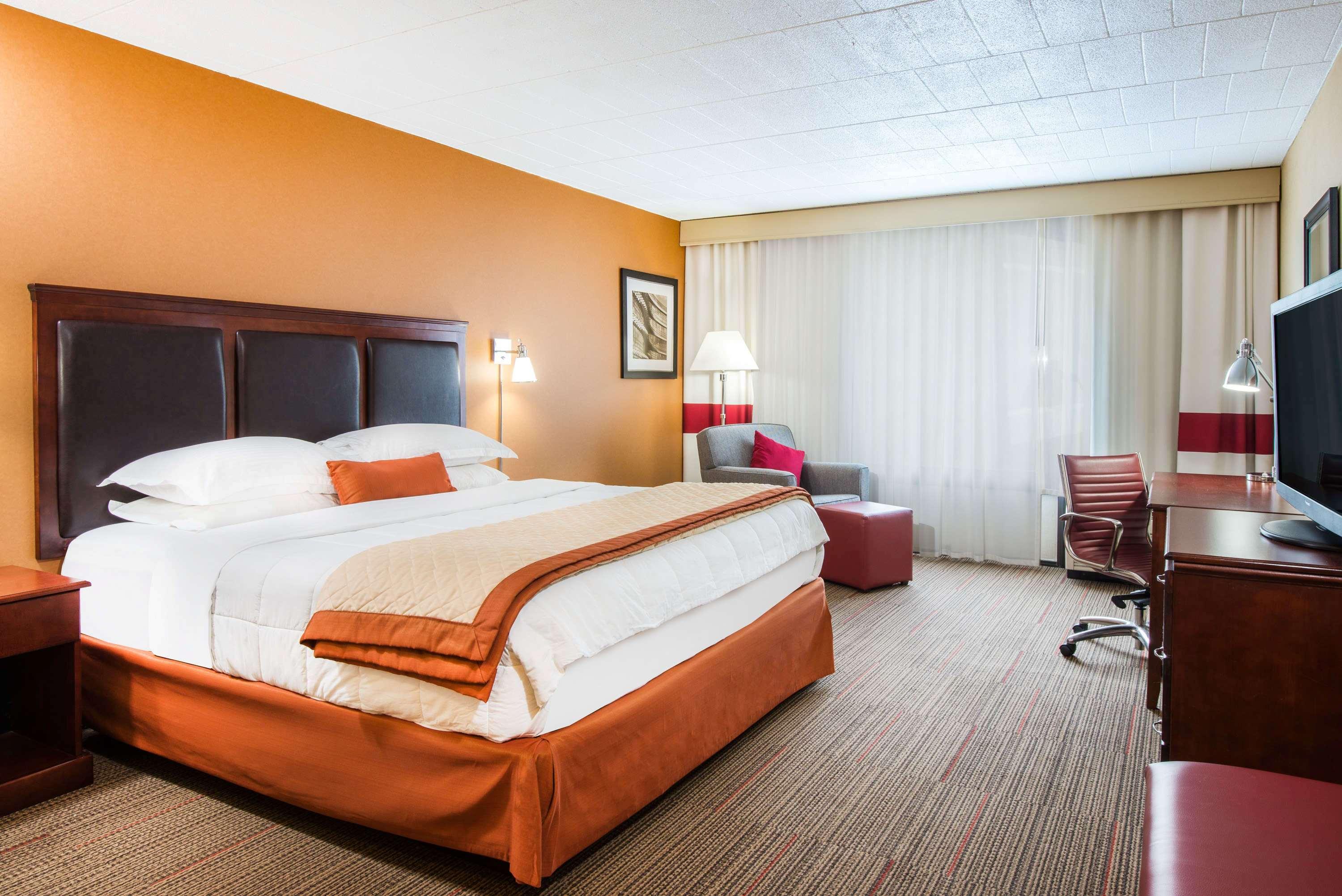 Wyndham Garden Pittsburgh Airport 3*
