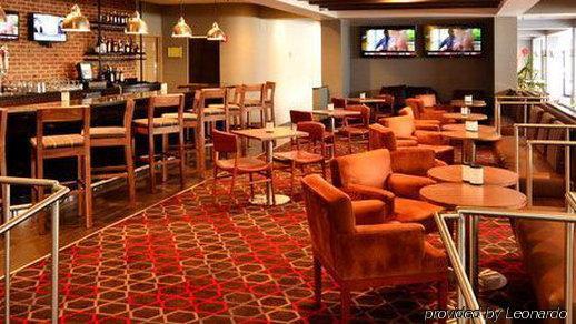 Hotel Wyndham Garden Pittsburgh Airport 3*