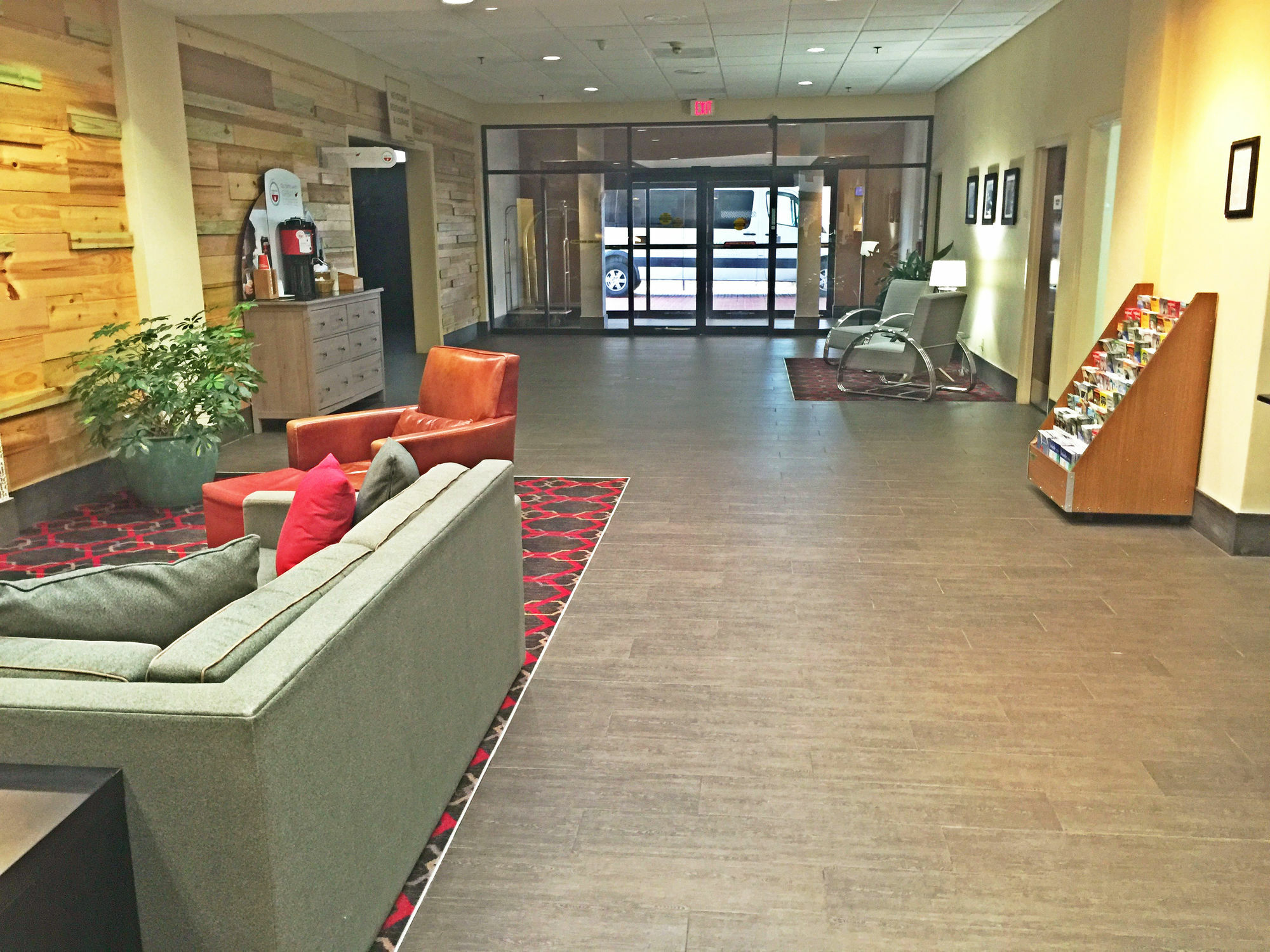 Wyndham Garden Pittsburgh Airport Hotel 3*